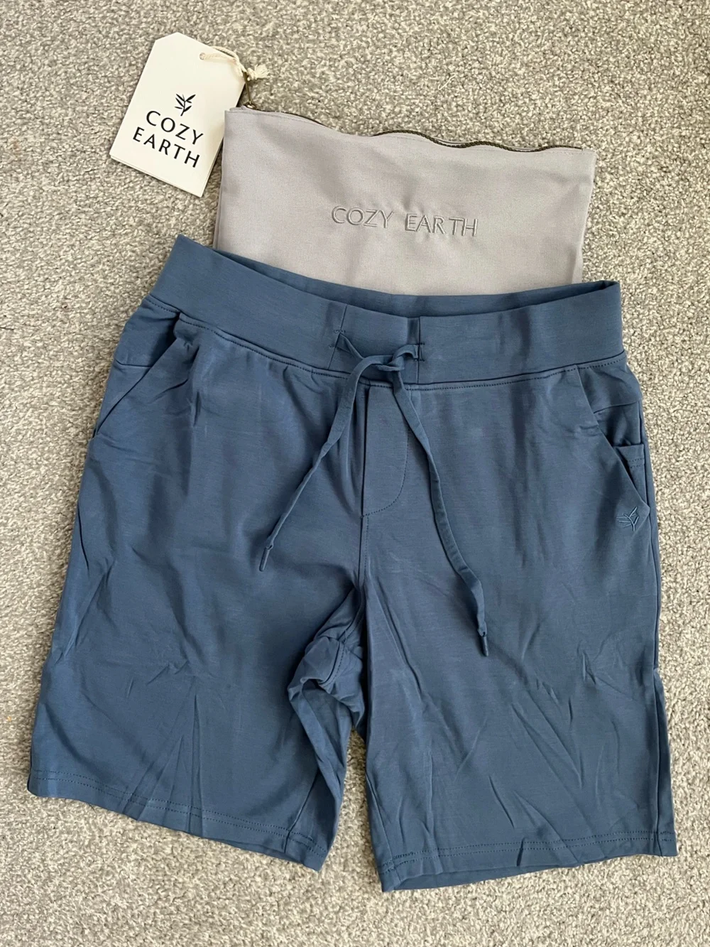 NWT Cozy Earth Men’s Slate Blue Jogger Shorts Size Small